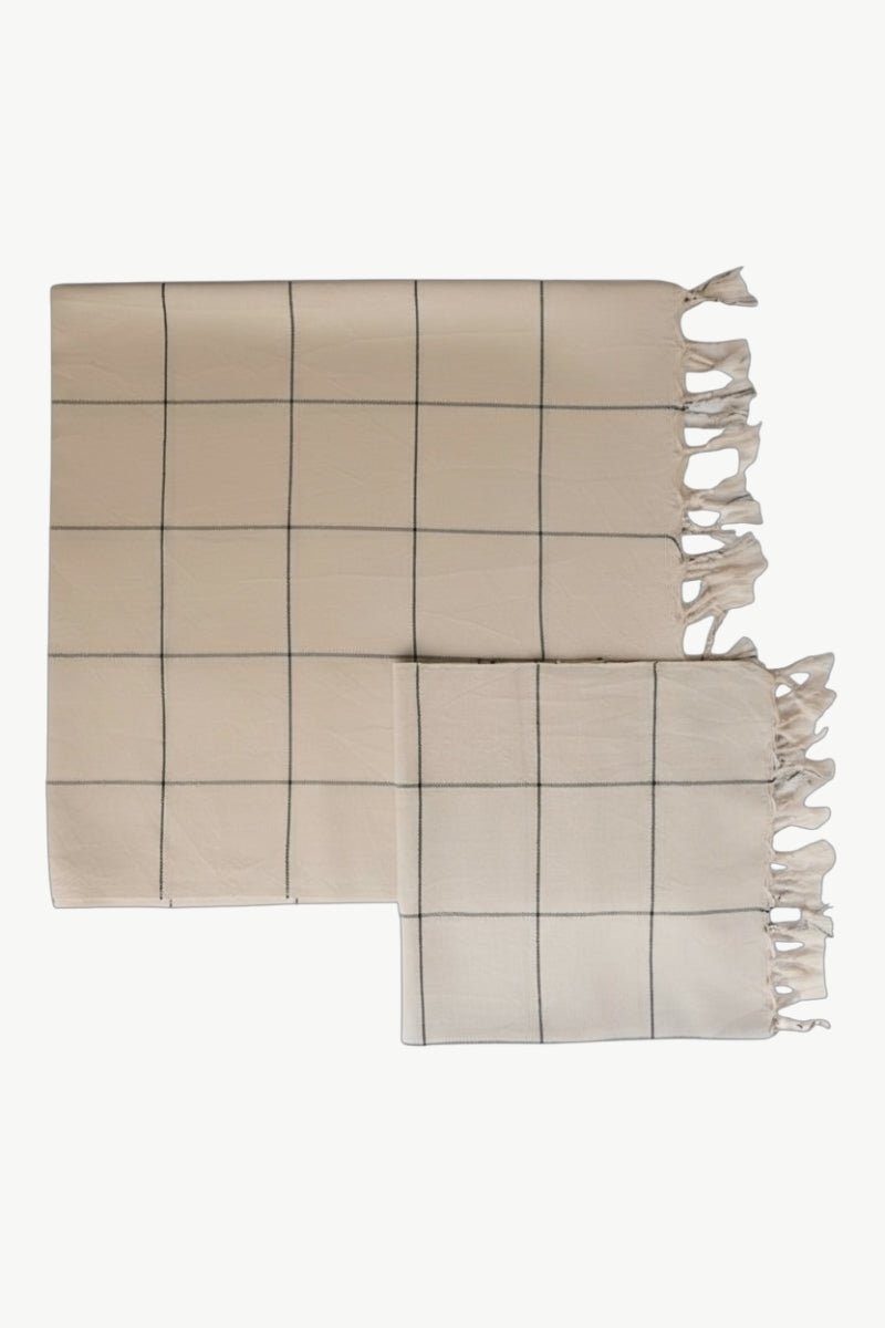 Salento hand towel